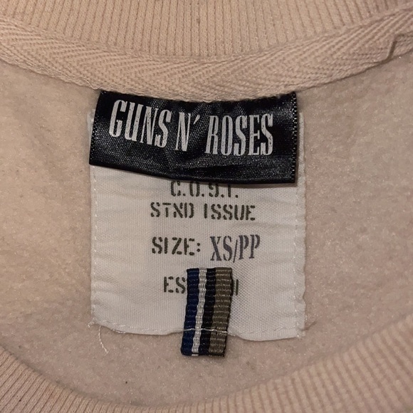 GUNS N’ ROSES cream sweatshirt Sz XS - Picture 6 of 6